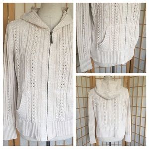 North Crest Hooded Cable Knit Sweater SZ M